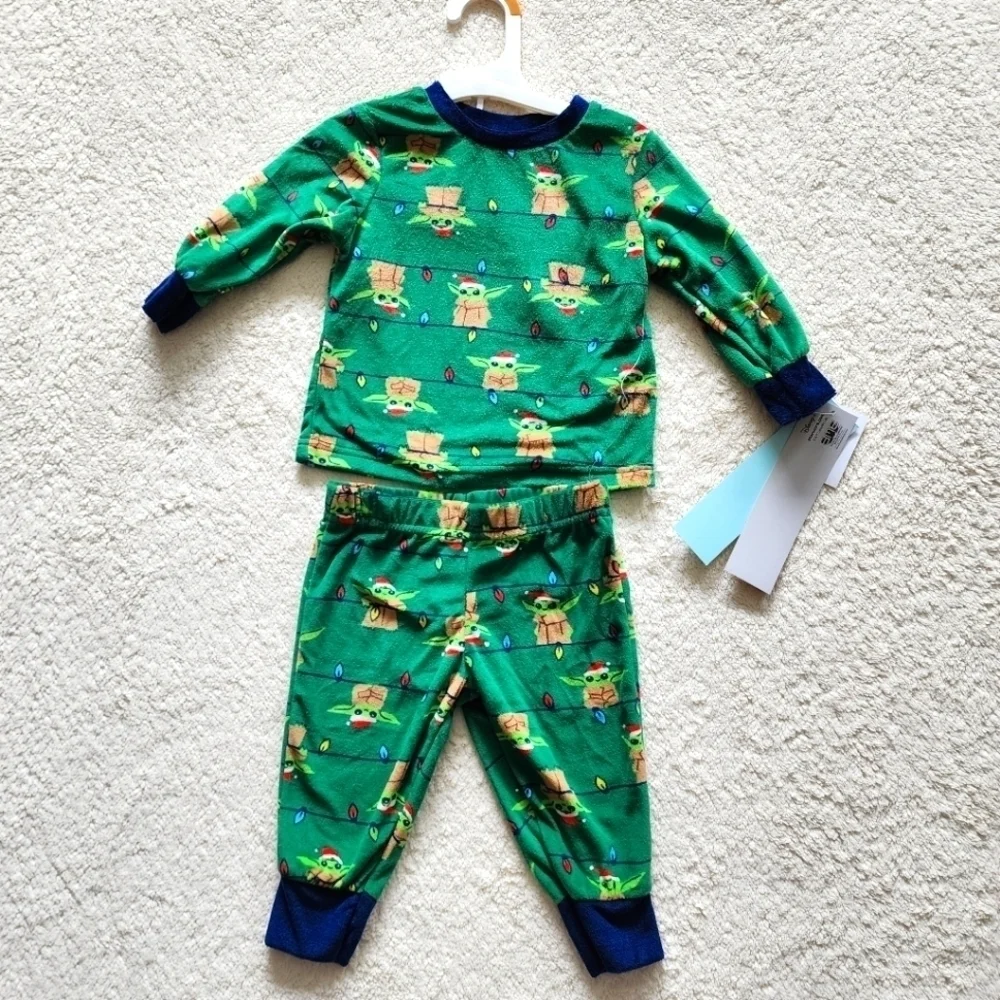 New holiday Christmas star wars baby Yoda Grogu pajama set 12 months 2t 4t